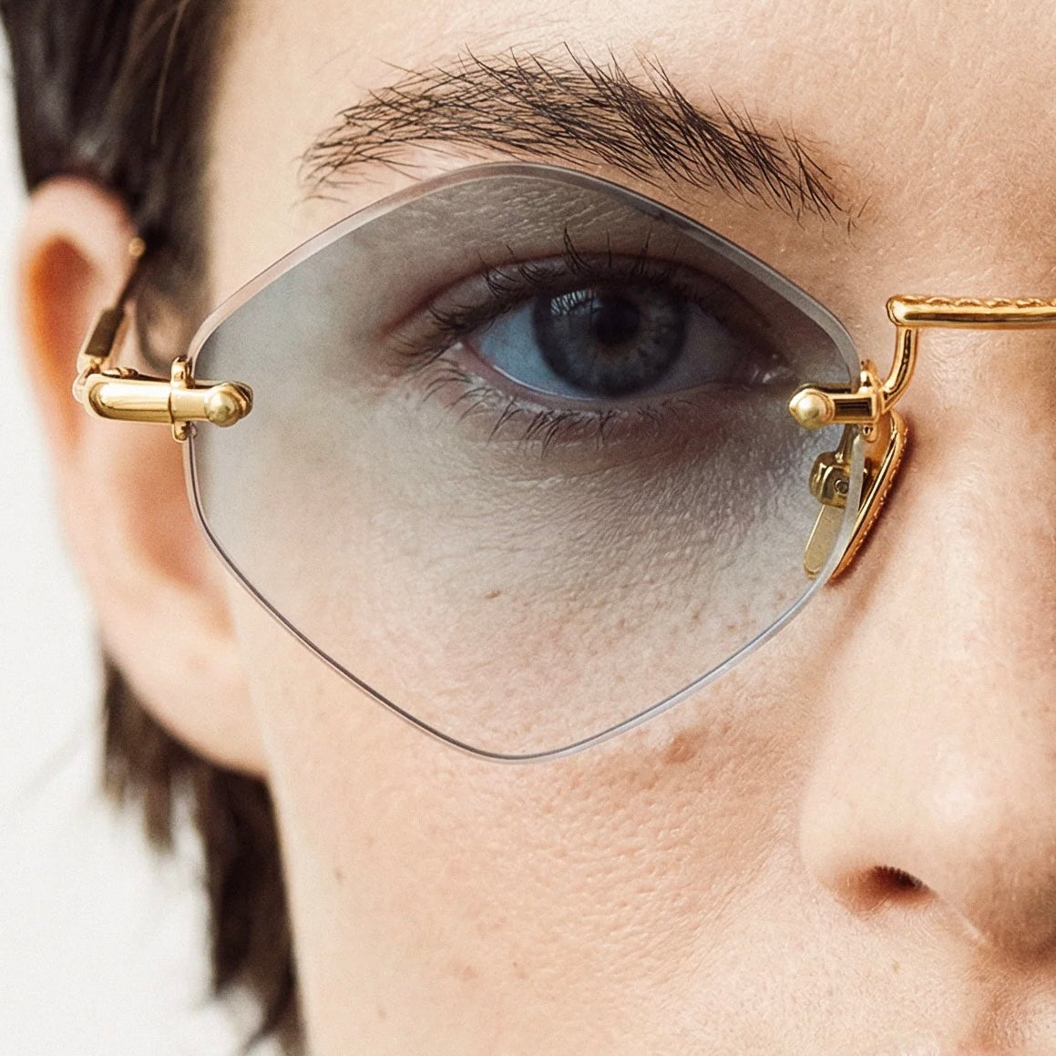 Eyepetizer EMPIRE C.4-25 Gold with Green Gradient Lenses 48 | Rimless Sunglasses