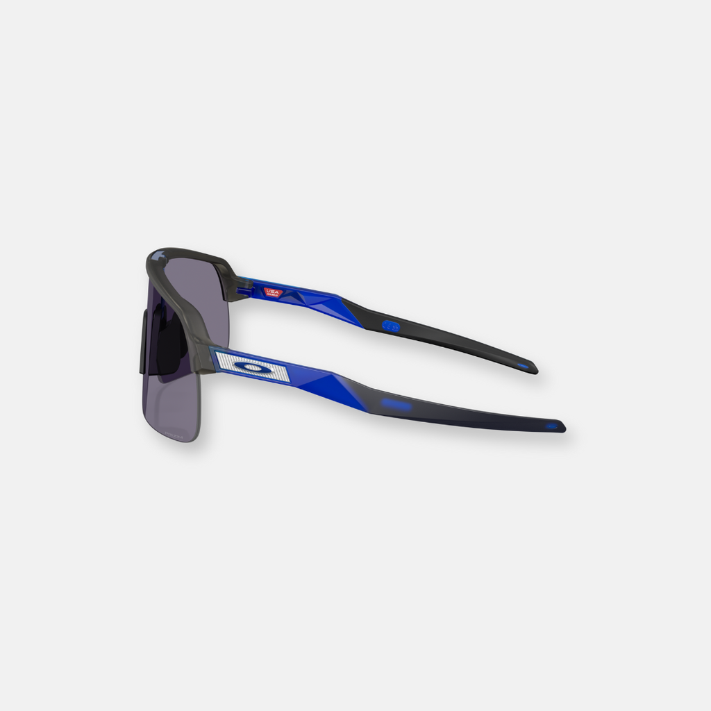 Oakley Sutro Lite Fathom Collection OO9463-6939 Matte Grey Smoke con lente Prizm Grey