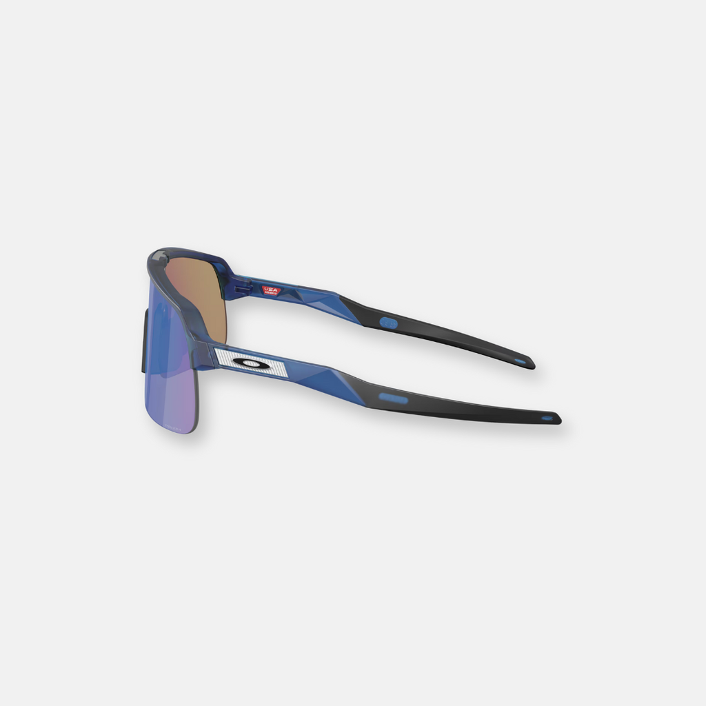 Oakley Sutro Lite S OO9496 03 34 Matte Transparent Blue con lente Prizm Sapphire