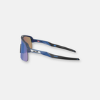 Oakley Sutro Lite S OO9496 03 34 Matte Transparent Blue con lente Prizm Sapphire