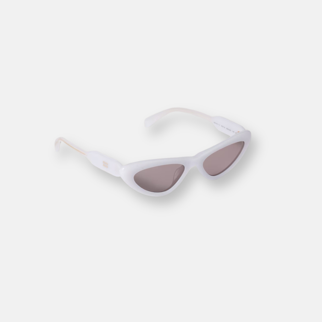 Miu Miu MU B11S Perla Opalino e Lenti Malva | Occhiali da Sole Cat-Eye Donna